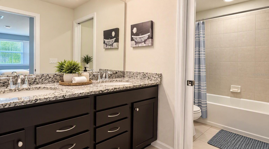 Kissimmee, Florida 34747, 5 Bedroom Bedrooms, ,4 Bathroombathrooms,Residential,For Sale,Sydney,0,Mfro6449460