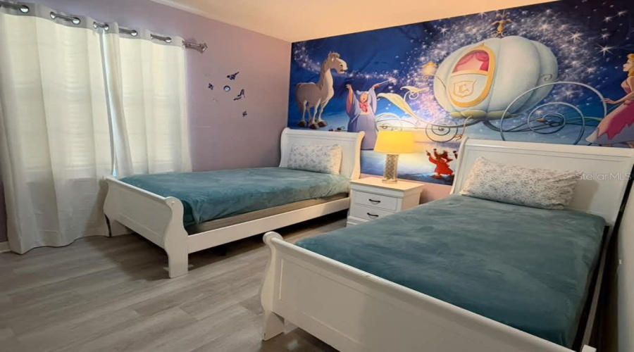 Kissimmee, Florida 34747, 5 Bedroom Bedrooms, ,4 Bathroombathrooms,Residential,For Sale,Sydney,0,Mfro6449460
