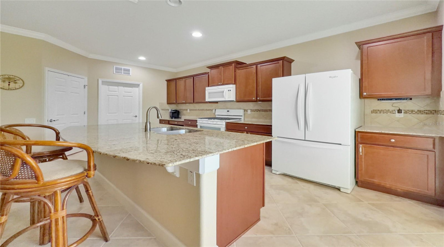 Davenport, Florida 33837, 2 Bedroom Bedrooms, ,2 Bathroombathrooms,Residential,For Sale,Vista Sol,0,Mfrs5159374