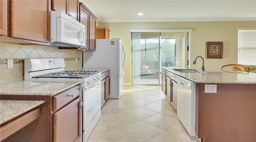 Davenport, Florida 33837, 2 Bedroom Bedrooms, ,2 Bathroombathrooms,Residential,For Sale,Vista Sol,0,Mfrs5159374