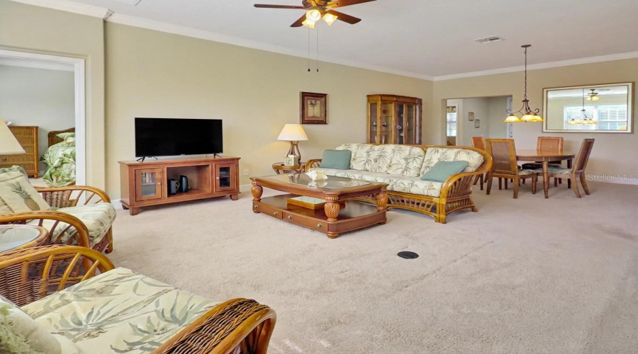 Davenport, Florida 33837, 2 Bedroom Bedrooms, ,2 Bathroombathrooms,Residential,For Sale,Vista Sol,0,Mfrs5159374