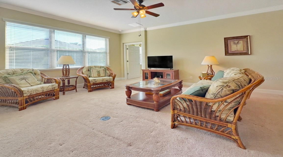Davenport, Florida 33837, 2 Bedroom Bedrooms, ,2 Bathroombathrooms,Residential,For Sale,Vista Sol,0,Mfrs5159374