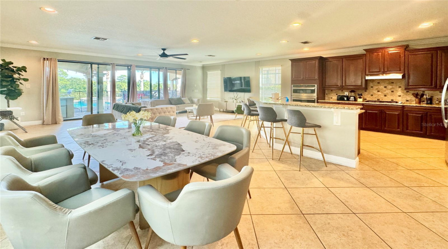 Kissimmee, Florida 34747, 5 Bedroom Bedrooms, ,5 Bathroombathrooms,Residential,For Sale,Golden Bear,0,Mfro6450416