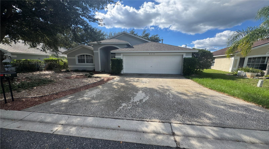 Davenport, Florida 33837, 3 Bedroom Bedrooms, ,2 Bathroombathrooms,Residential,For Sale,Garberia,0,Mfrp4940181