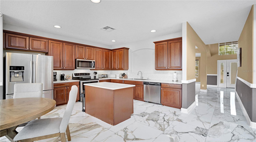 Kissimmee, Florida 34746, 5 Bedroom Bedrooms, ,4 Bathroombathrooms,Residential,For Sale,Boating,0,Mfrtb8529270