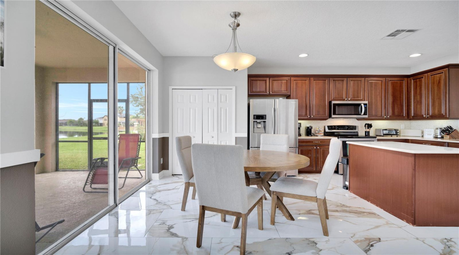 Kissimmee, Florida 34746, 5 Bedroom Bedrooms, ,4 Bathroombathrooms,Residential,For Sale,Boating,0,Mfrtb8529270