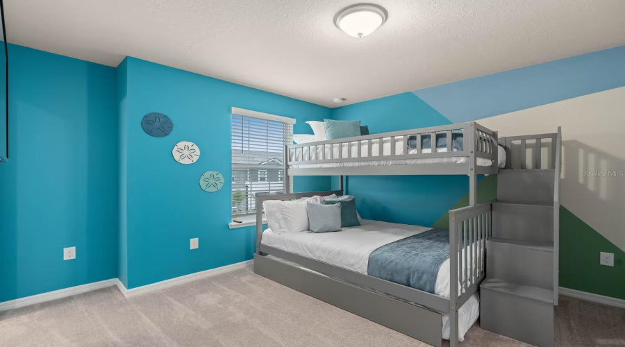 Davenport, Florida 33837, 7 Bedroom Bedrooms, ,5 Bathroombathrooms,Residential,For Sale,Oakmoss,0,Mfro6449287