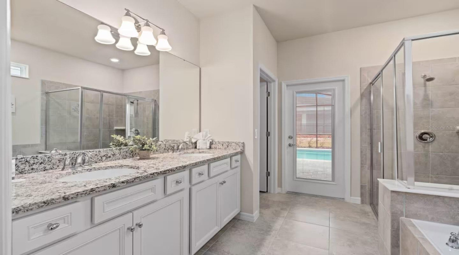 Davenport, Florida 33837, 7 Bedroom Bedrooms, ,5 Bathroombathrooms,Residential,For Sale,Oakmoss,0,Mfro6449287