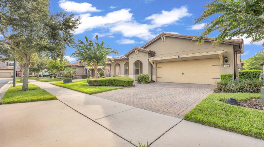 Orlando, Florida 32836, 3 Bedroom Bedrooms, ,3 Bathroombathrooms,Residential,For Sale,Berry Creek,0,Mfrr4912172
