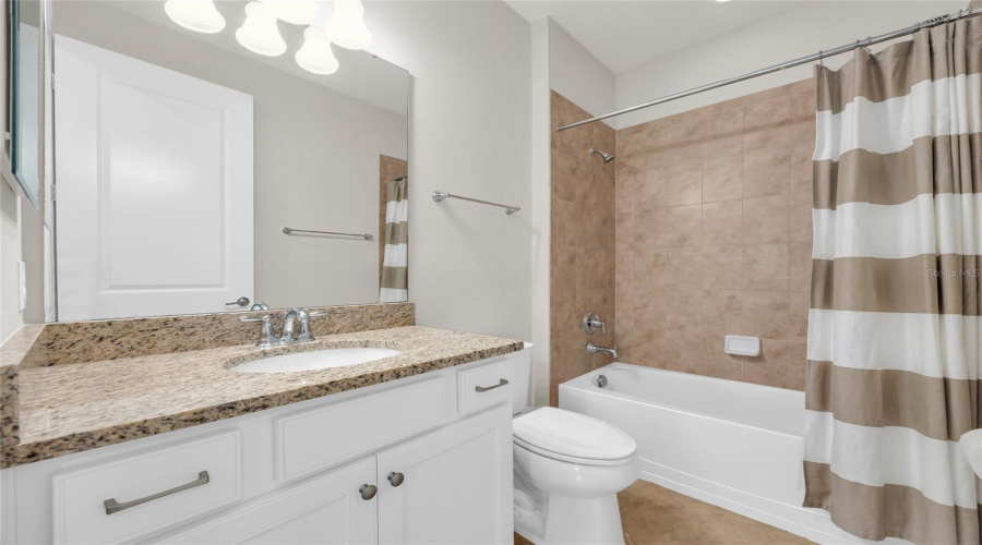 Orlando, Florida 32836, 3 Bedroom Bedrooms, ,3 Bathroombathrooms,Residential,For Sale,Berry Creek,0,Mfrr4912172