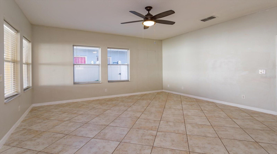 Davenport, Florida 33896, 5 Bedroom Bedrooms, ,3 Bathroombathrooms,Residential,For Sale,Mystic Brook,0,Mfro6450421