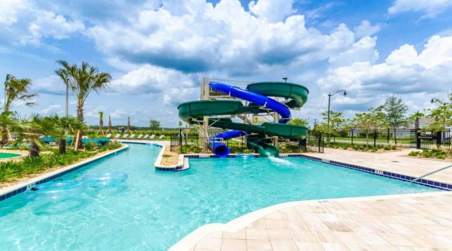 Kissimmee, Florida 34746, 2 Bedroom Bedrooms, ,2 Bathroombathrooms,Residential,For Sale,Paradox,0,Mfro6399517