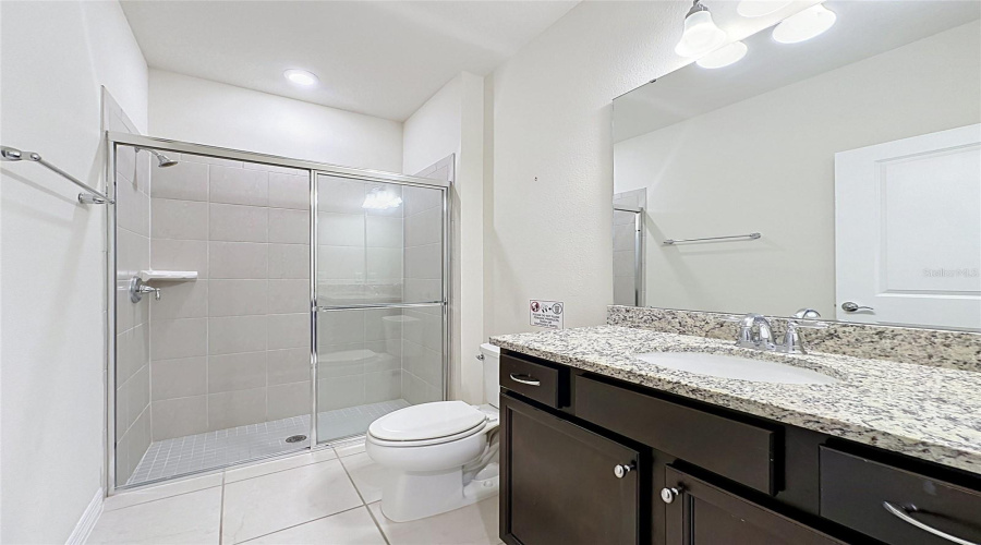 Davenport, Florida 33837, 5 Bedroom Bedrooms, ,4 Bathroombathrooms,Residential,For Sale,Paradise Dr,0,Mfrs5159467