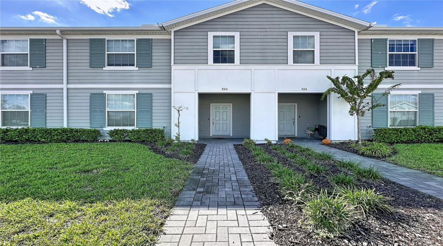 Davenport, Florida 33837, 5 Bedroom Bedrooms, ,4 Bathroombathrooms,Residential,For Sale,Paradise Dr,0,Mfrs5159467