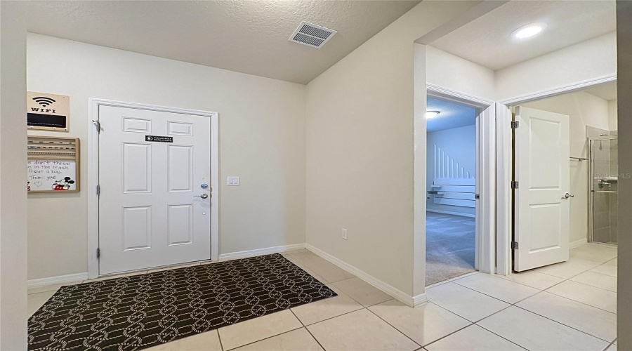 Davenport, Florida 33837, 5 Bedroom Bedrooms, ,4 Bathroombathrooms,Residential,For Sale,Paradise Dr,0,Mfrs5159467