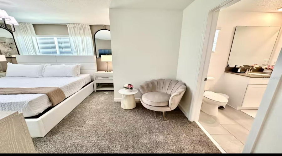 Kissimmee, Florida 34746, 5 Bedroom Bedrooms, ,4 Bathroombathrooms,Residential,For Sale,Reading,0,Mfrs5137489