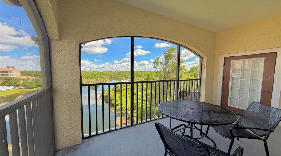 Orlando, Florida 32821, 2 Bedroom Bedrooms, ,2 Bathroombathrooms,Residential,For Sale,Worldquest,0,Mfro6433438