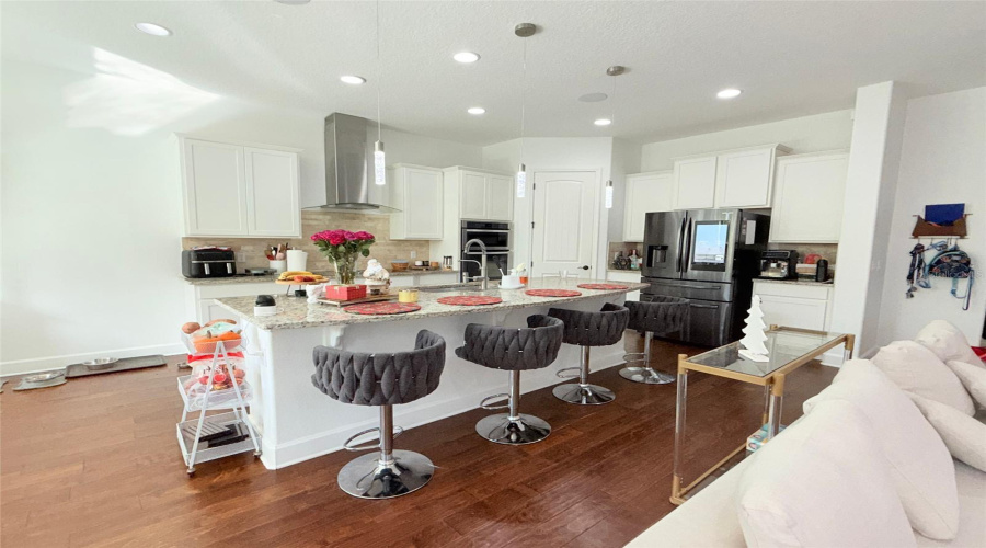 Orlando, Florida 32836, 5 Bedroom Bedrooms, ,3 Bathroombathrooms,Residential,For Sale,Royal Estates,0,Mfro6440999
