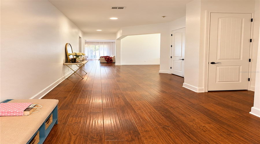 Orlando, Florida 32836, 5 Bedroom Bedrooms, ,3 Bathroombathrooms,Residential,For Sale,Royal Estates,0,Mfro6440999