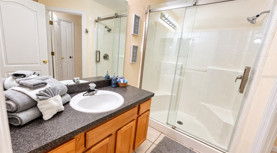Davenport, Florida 33896, 4 Bedroom Bedrooms, ,3 Bathroombathrooms,Residential,For Sale,Scrub Jay,0,Mfrs5159465