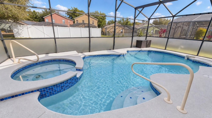 Davenport, Florida 33896, 4 Bedroom Bedrooms, ,3 Bathroombathrooms,Residential,For Sale,Scrub Jay,0,Mfrs5159465
