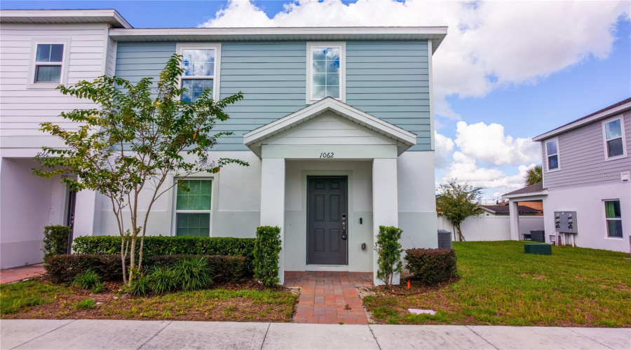 Davenport, Florida 33837, 4 Bedroom Bedrooms, ,3 Bathroombathrooms,Residential,For Sale,Sand Torch,0,Mfro6449719
