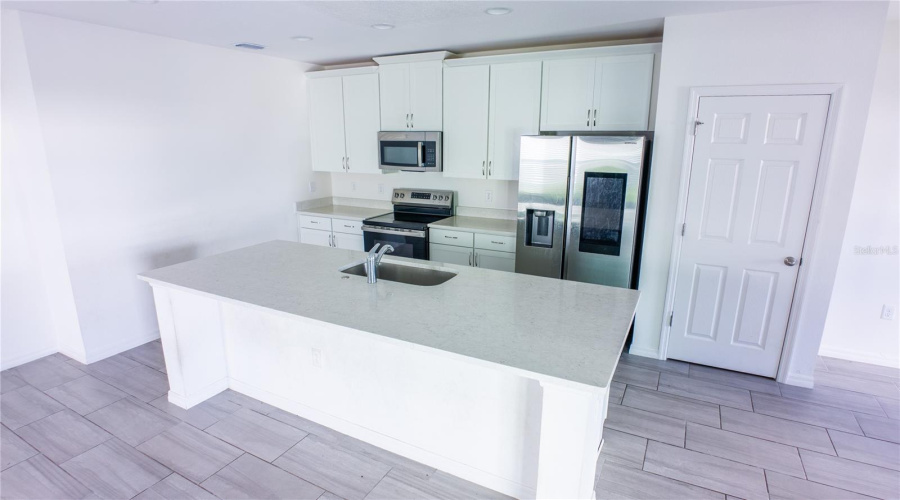 Davenport, Florida 33837, 4 Bedroom Bedrooms, ,3 Bathroombathrooms,Residential,For Sale,Sand Torch,0,Mfro6449719