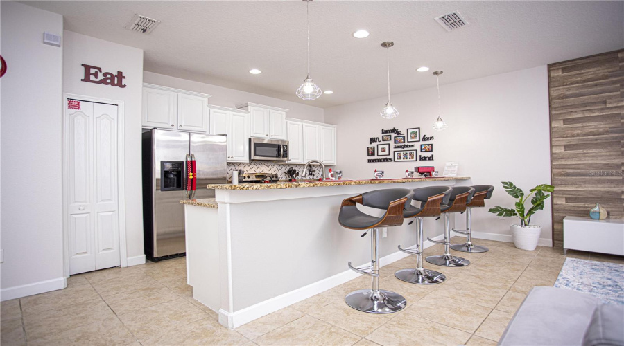 Kissimmee, Florida 34747, 4 Bedroom Bedrooms, ,3 Bathroombathrooms,Residential,For Sale,Candy Palm,0,Mfro6450594