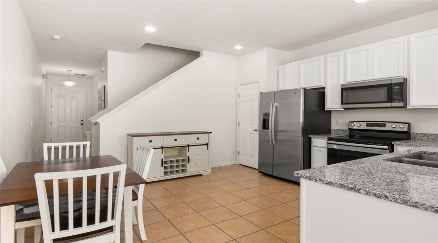 Kissimmee, Florida 34746, 3 Bedroom Bedrooms, ,3 Bathroombathrooms,Residential,For Sale,Paradise Cay,0,Mfrs5157718