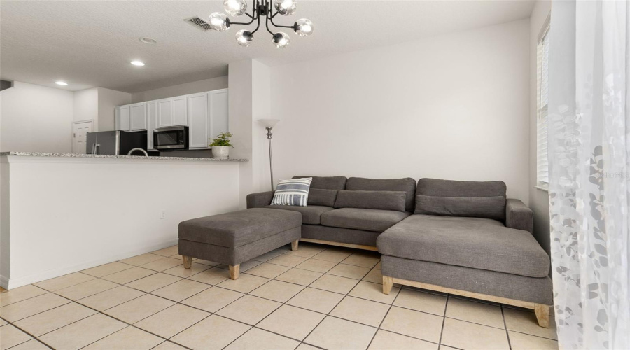 Kissimmee, Florida 34746, 3 Bedroom Bedrooms, ,3 Bathroombathrooms,Residential,For Sale,Paradise Cay,0,Mfrs5157718