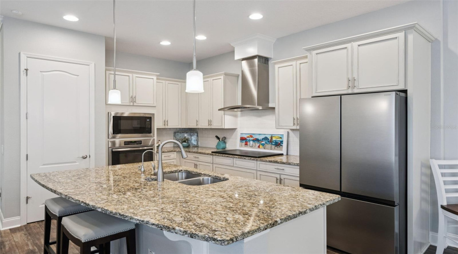 Celebration, Florida 34747, 2 Bedroom Bedrooms, ,2 Bathroombathrooms,Residential,For Sale,Resolute,0,Mfro6450116
