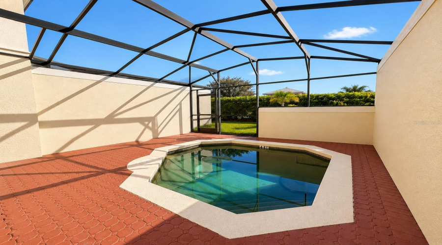 Kissimmee, Florida 34746, 3 Bedroom Bedrooms, ,2 Bathroombathrooms,Residential,For Sale,Ada,0,Mfro6382558