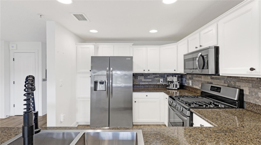 Reunion, Florida 34747, 3 Bedroom Bedrooms, ,2 Bathroombathrooms,Residential,For Sale,Heritage Crossing,0,Mfrs5159715