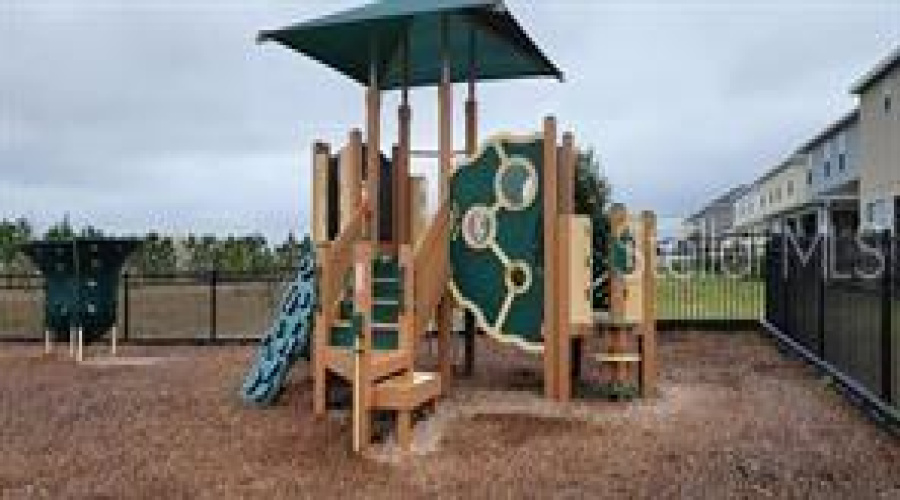 Davenport, Florida 33897, 6 Bedroom Bedrooms, ,3 Bathroombathrooms,Residential,For Sale,Trinity Ridge,0,Mfro6449211