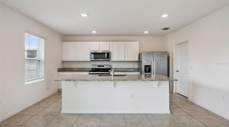 Davenport, Florida 33837, 4 Bedroom Bedrooms, ,2 Bathroombathrooms,Residential,For Sale,Fox,0,Mfro6446999