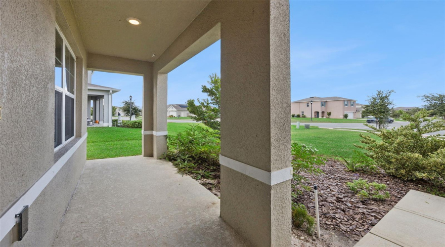 Davenport, Florida 33837, 4 Bedroom Bedrooms, ,2 Bathroombathrooms,Residential,For Sale,Fox,0,Mfro6446999