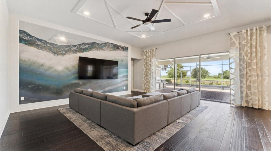 Kissimmee, Florida 34746, 5 Bedroom Bedrooms, ,4 Bathroombathrooms,Residential,For Sale,Gateway,0,Mfro6429063