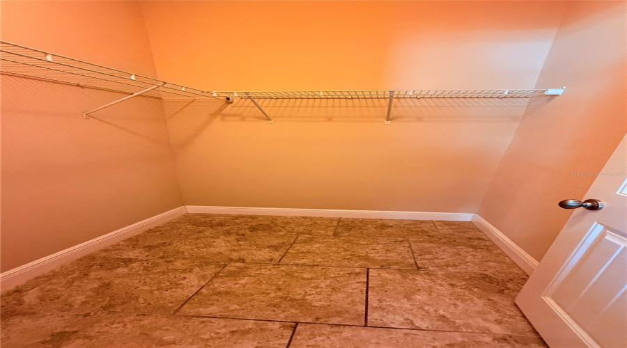 Davenport, Florida 33837, 6 Bedroom Bedrooms, ,4 Bathroombathrooms,Residential,For Sale,Oakbourne,0,Mfrs5159789