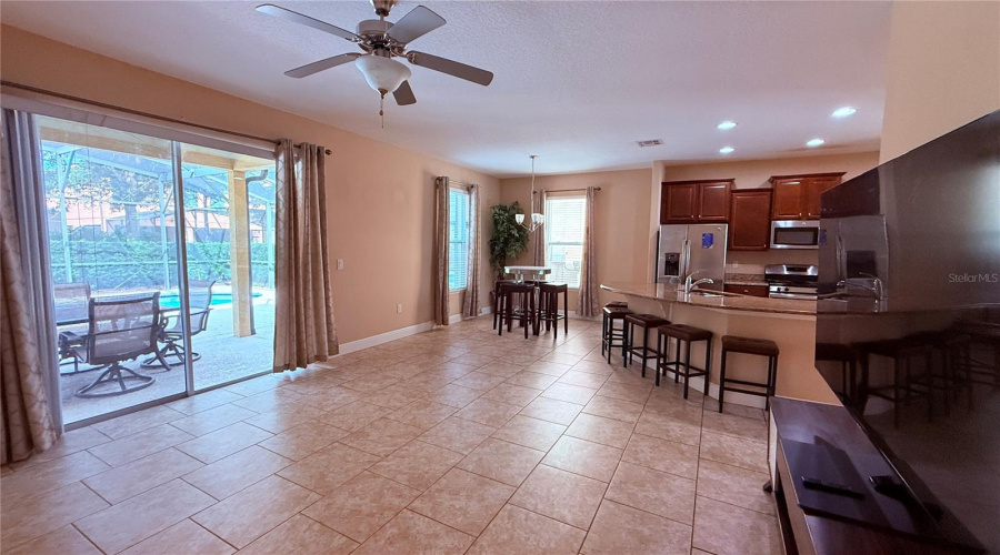 Davenport, Florida 33837, 6 Bedroom Bedrooms, ,4 Bathroombathrooms,Residential,For Sale,Oakbourne,0,Mfrs5159789