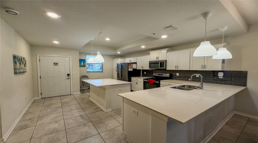 Kissimmee, Florida 34746, 2 Bedroom Bedrooms, ,2 Bathroombathrooms,Residential,For Sale,Clock Tower,0,Mfro6450802