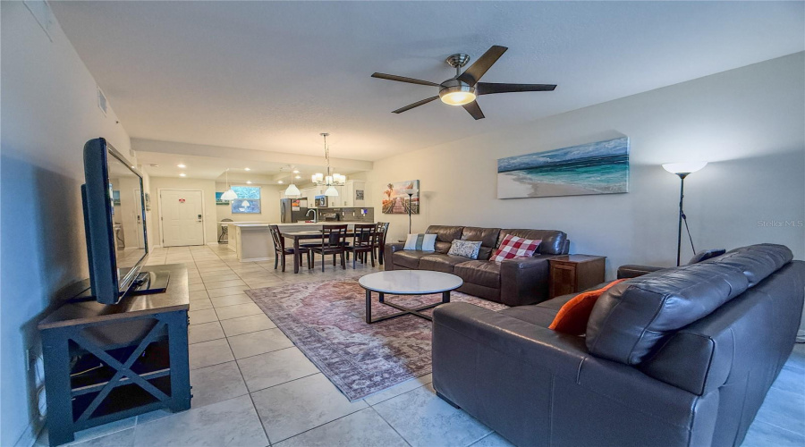 Kissimmee, Florida 34746, 2 Bedroom Bedrooms, ,2 Bathroombathrooms,Residential,For Sale,Clock Tower,0,Mfro6450802