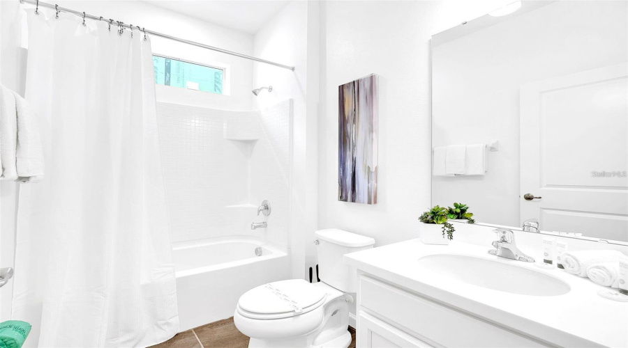Kissimmee, Florida 34746, 8 Bedroom Bedrooms, ,5 Bathroombathrooms,Residential,For Sale,Marcello,0,Mfro6450785
