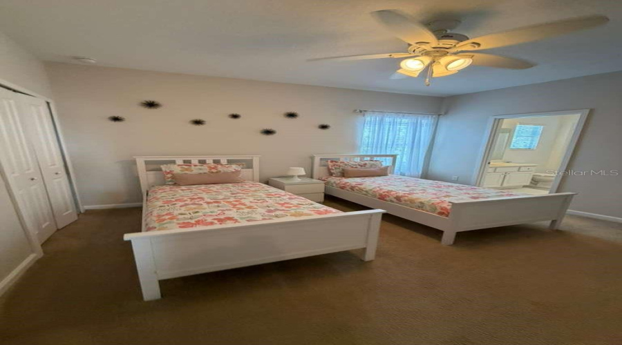 Kissimmee, Florida 34746, 6 Bedroom Bedrooms, ,6 Bathroombathrooms,Residential,For Sale,Monado,0,Mfro6398119