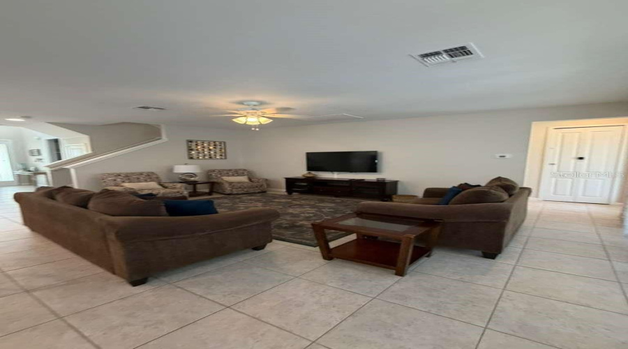 Kissimmee, Florida 34746, 6 Bedroom Bedrooms, ,6 Bathroombathrooms,Residential,For Sale,Monado,0,Mfro6398119
