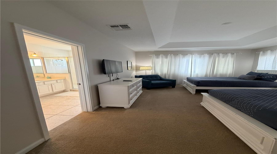 Kissimmee, Florida 34746, 6 Bedroom Bedrooms, ,6 Bathroombathrooms,Residential,For Sale,Monado,0,Mfro6398119