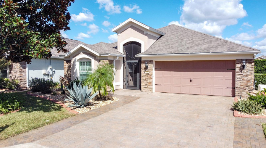 Davenport, Florida 33837, 2 Bedroom Bedrooms, ,2 Bathroombathrooms,Residential,For Sale,Playa Dr,0,Mfrs5158900