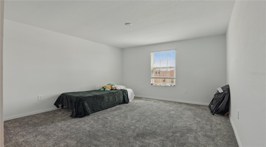 Kissimmee, Florida 34746, 5 Bedroom Bedrooms, ,2 Bathroombathrooms,Residential,For Sale,Pebbles Throw,0,Mfro6443461