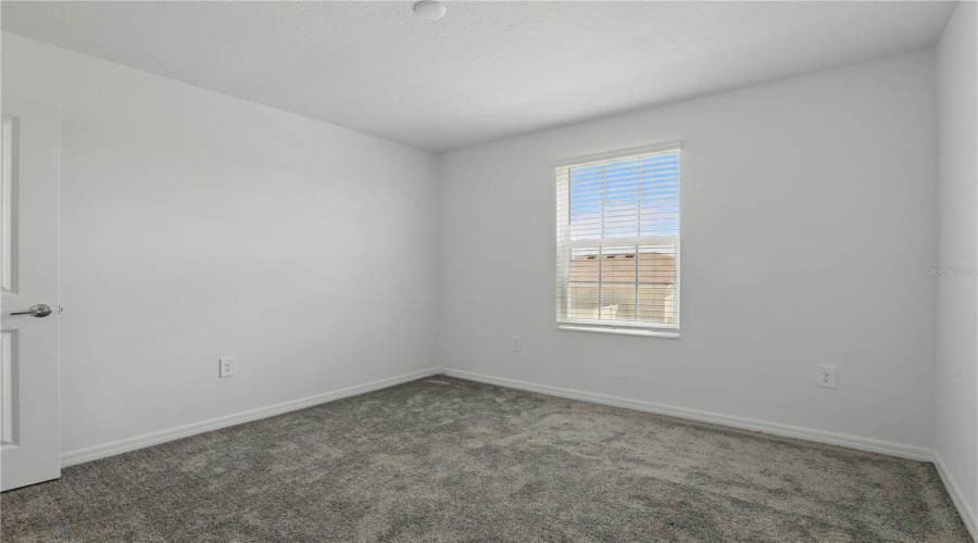 Kissimmee, Florida 34746, 5 Bedroom Bedrooms, ,2 Bathroombathrooms,Residential,For Sale,Pebbles Throw,0,Mfro6443461
