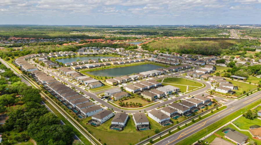 Kissimmee, Florida 34746, 8 Bedroom Bedrooms, ,5 Bathroombathrooms,Residential,For Sale,Monado,0,Mfro6432558
