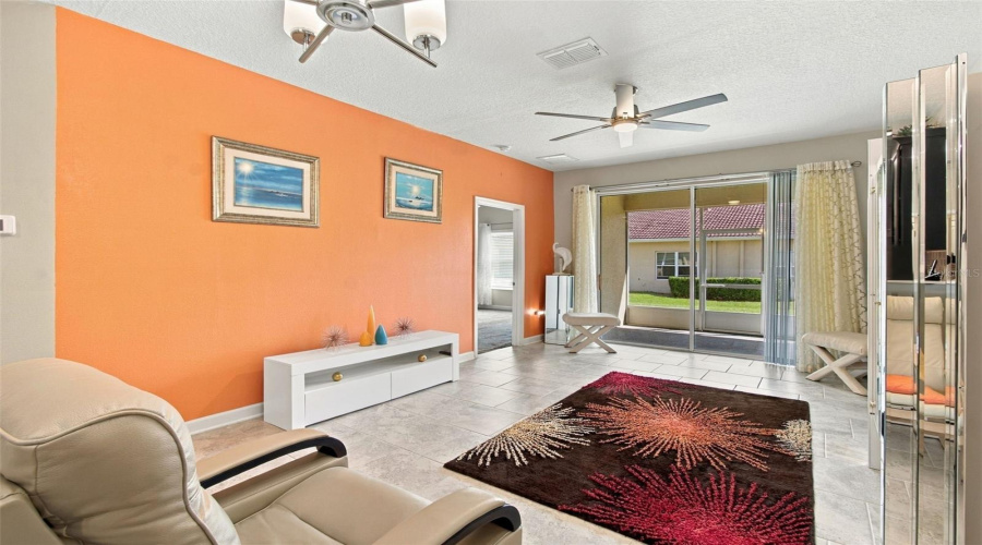Davenport, Florida 33896, 2 Bedroom Bedrooms, ,2 Bathroombathrooms,Residential,For Sale,Quaker Ridge,0,Mfra4709328